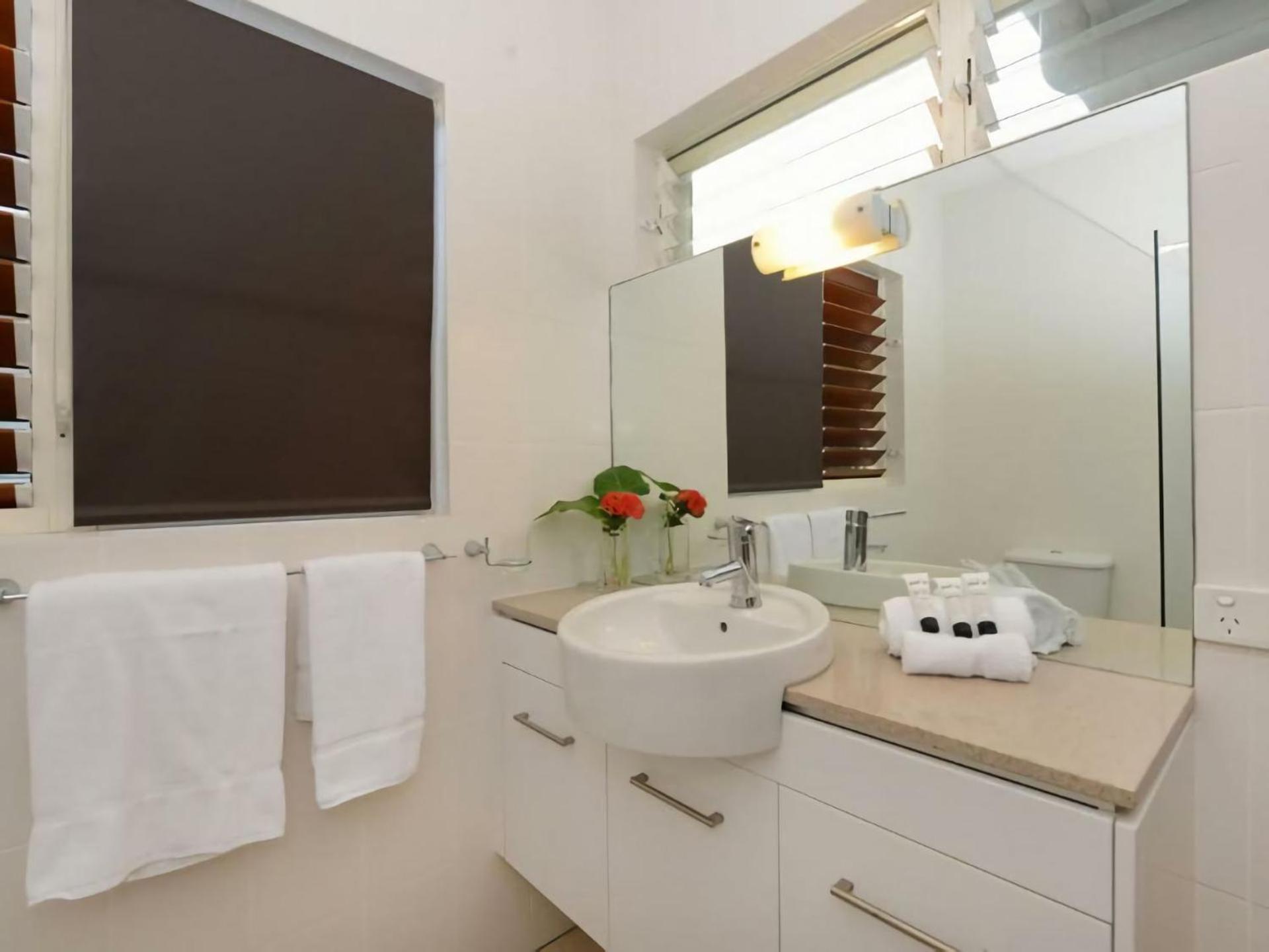 7 Templemoon * Port Douglas