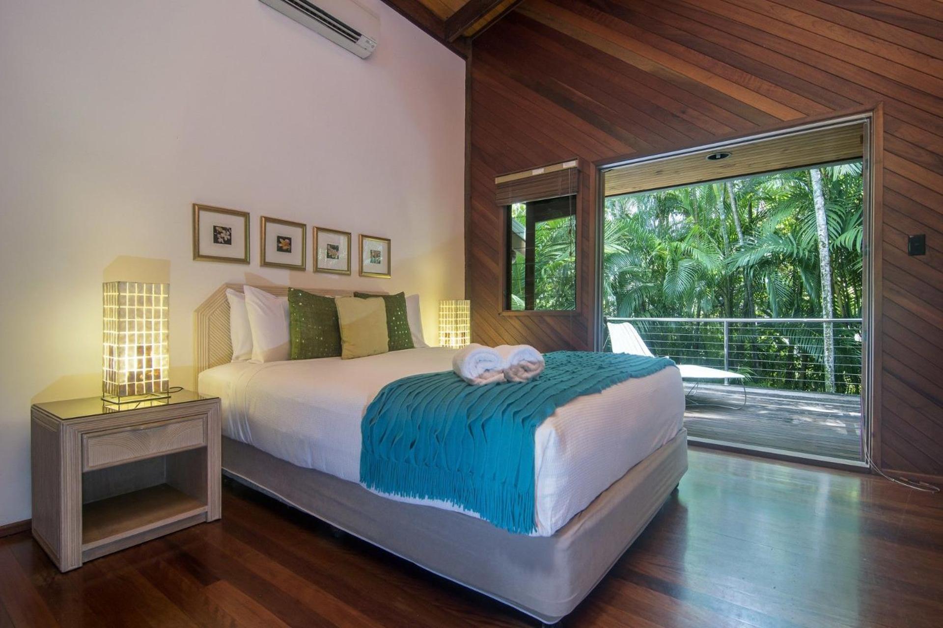 19 Street Port Douglas