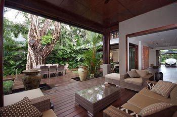 26 Beachfront Mirage 5*
