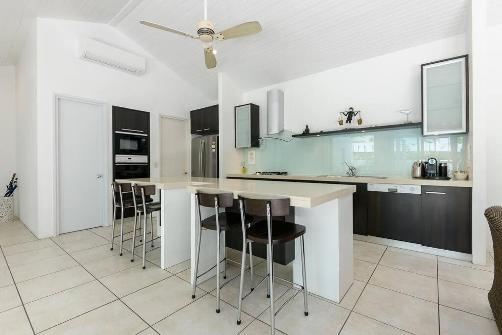 Syreon - 3 Bedroom House Close To The Holiday home