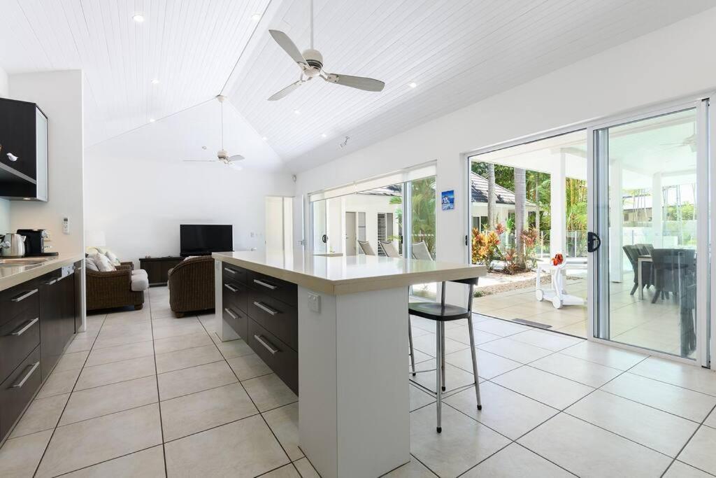 Syreon - 3 Bedroom House Close To The
