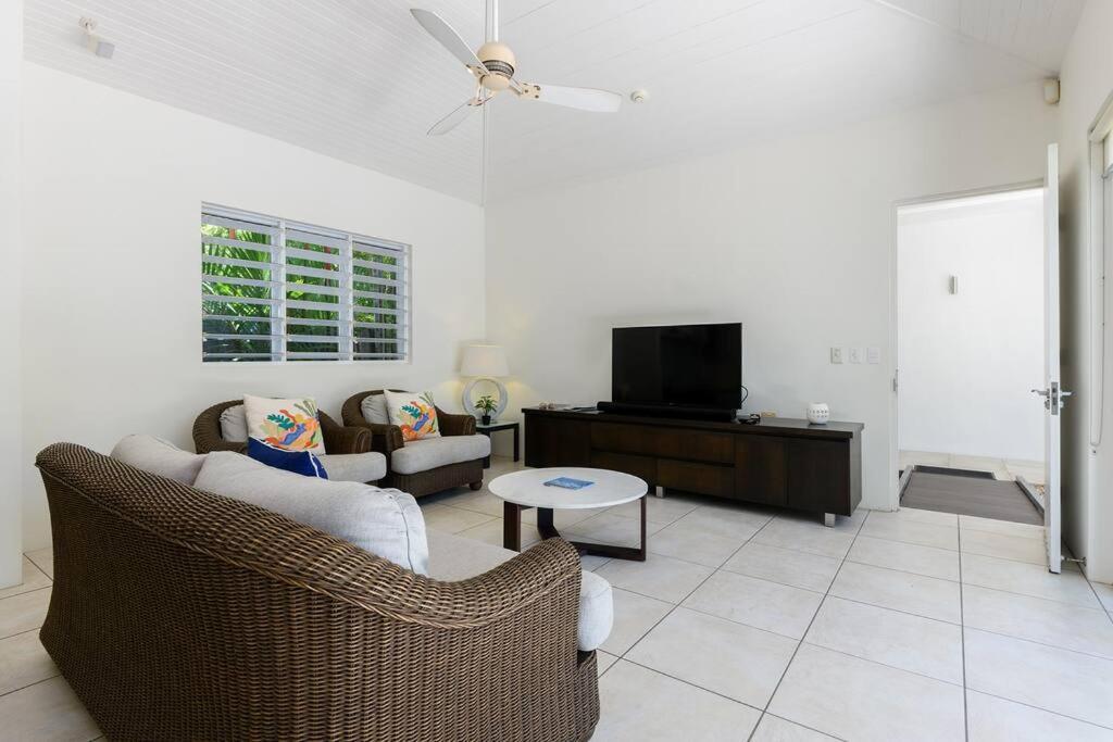 Syreon - 3 Bedroom House Close To The Holiday home