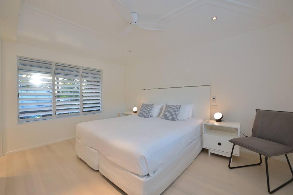 Anjea - Luxury 5 Bedroom By The Port Douglas