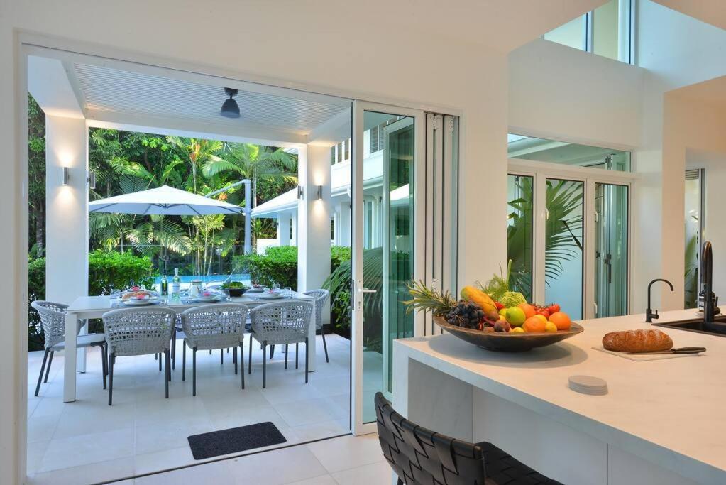 Holiday home Anjea - Luxury 5 Bedroom By The Port Douglas