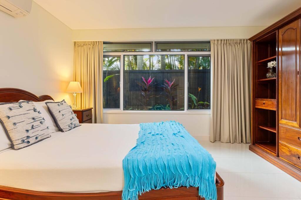 17 Solander Blvd - Beachside Sleeps 14 Guests Holiday home