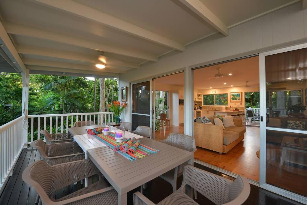 3 Bedroom Queenslander Close To Four Mile Holiday home