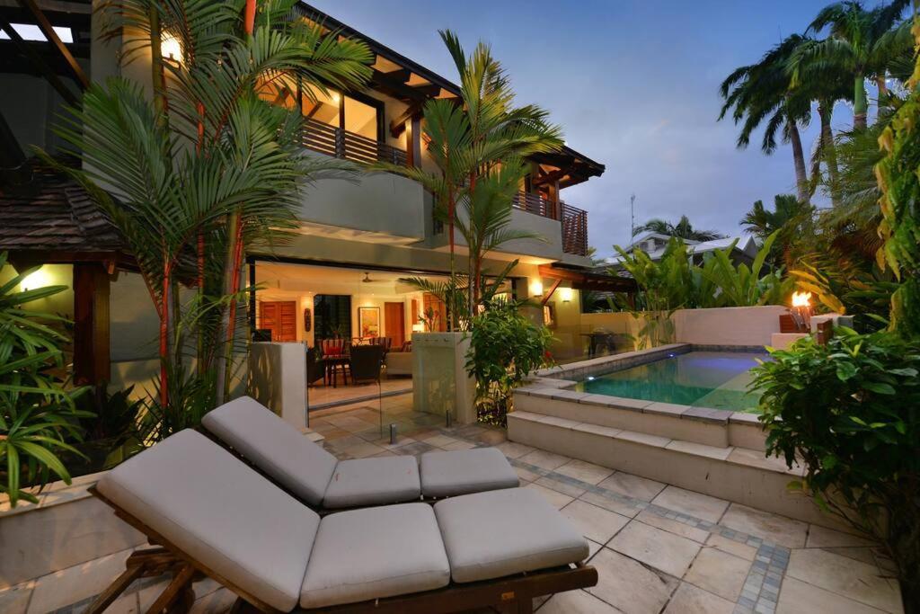 Solander Sunrise - The Perfect Location Villa