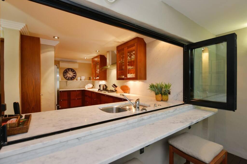 Solander Sunrise - The Perfect Location Villa *