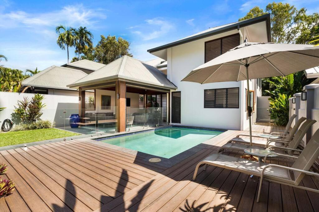 Willow On Garrick Villa Port Douglas