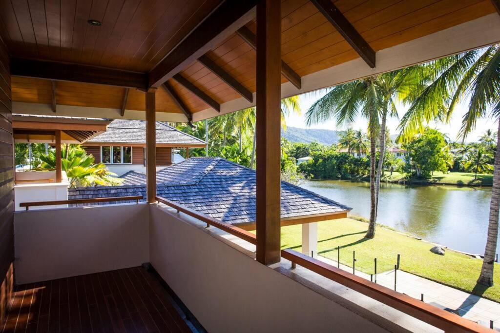22 Ruby Close - Lakeside In Holiday home *