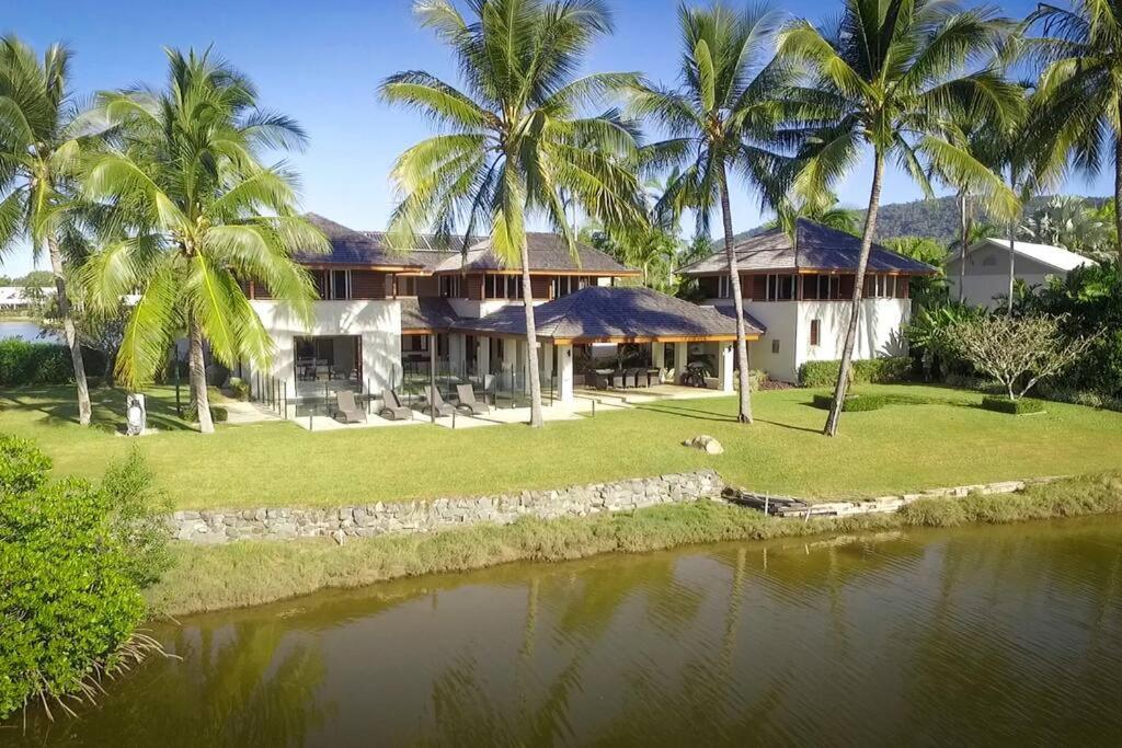 22 Ruby Close - Lakeside In