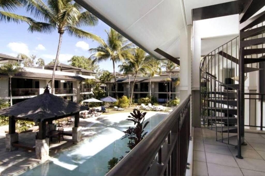 Apartment Rooftop Oasis At Temple With Port Douglas