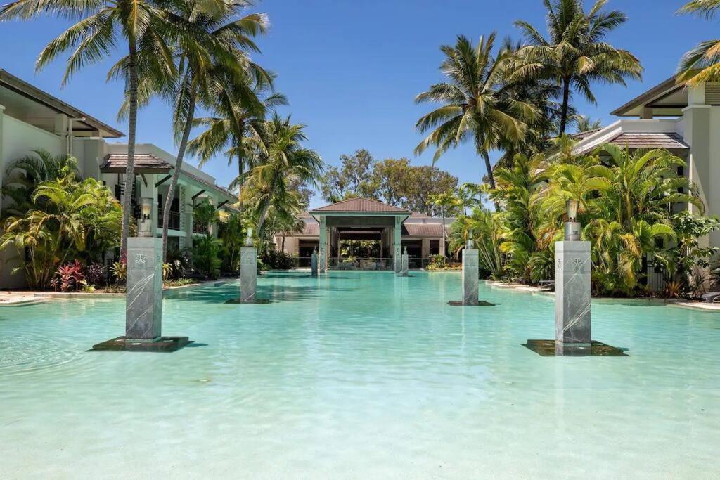 Rooftop Oasis At Temple With * Port Douglas