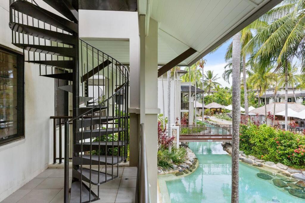 Devine Rooftop Penthouse At Temple *