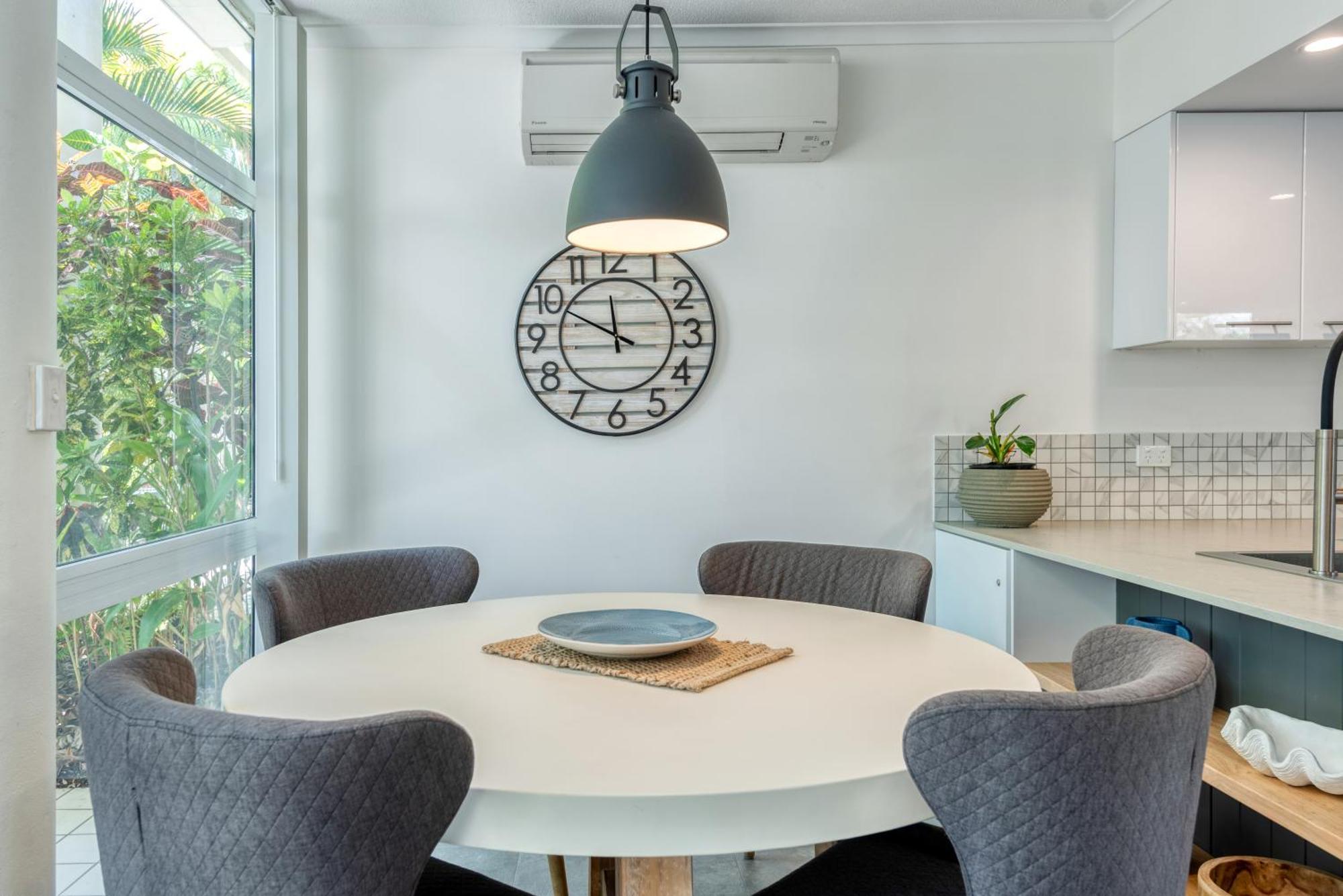 Tropical Nites Executive Townhouse Port Douglas