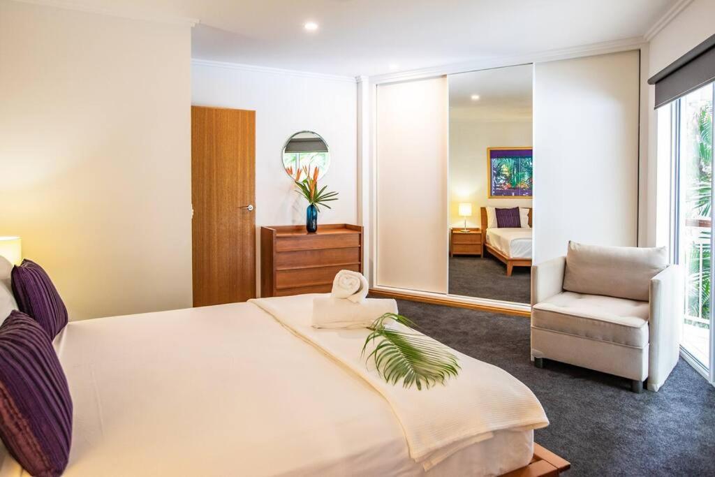 Four Mile Retreat Port Douglas