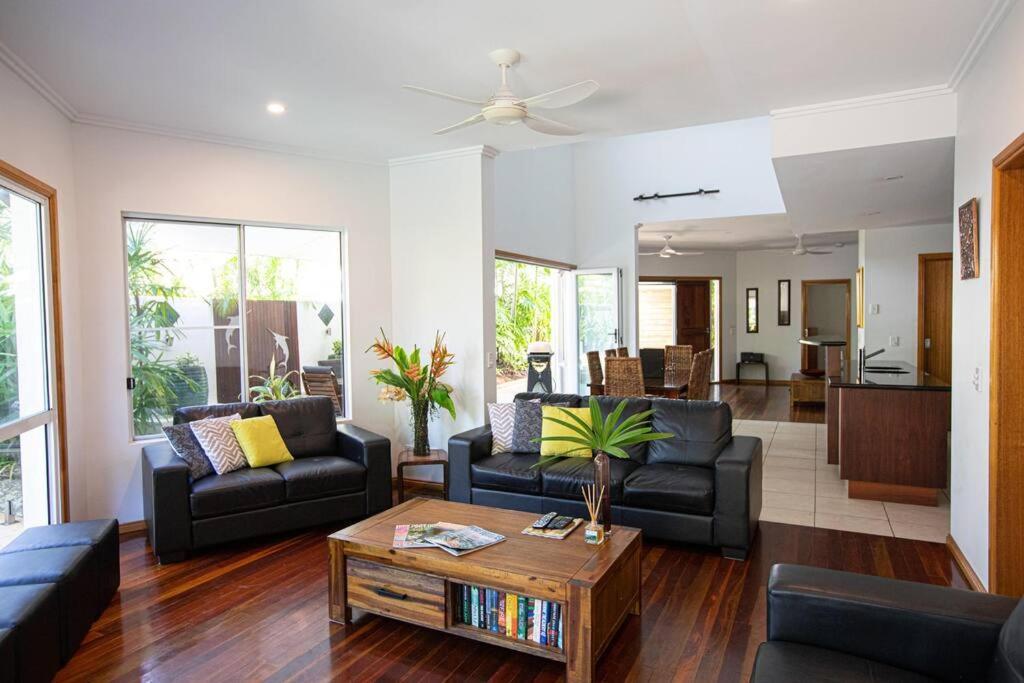 Four Mile Retreat Villa *