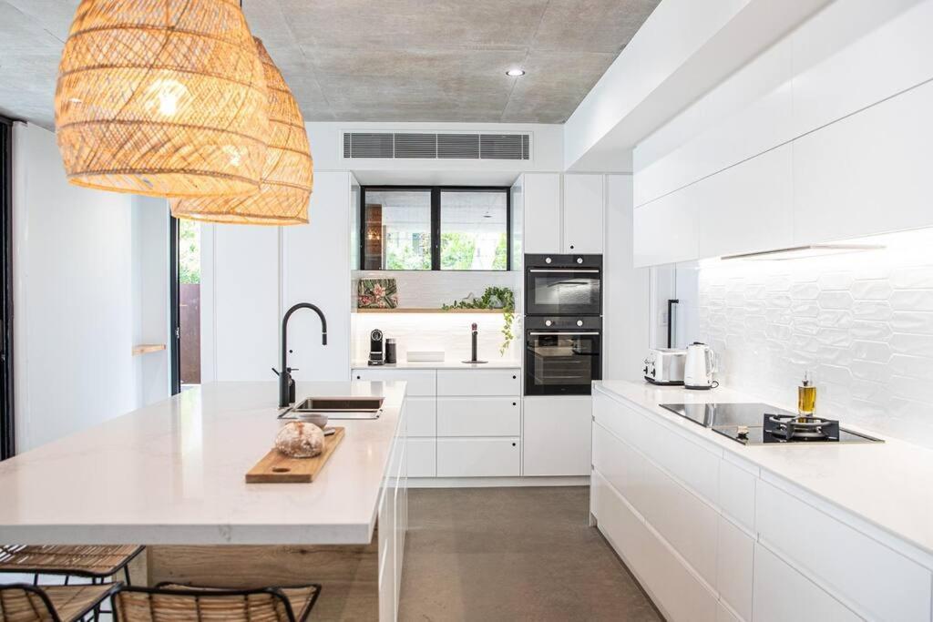 Azure - Luxurious & Modern Pousada