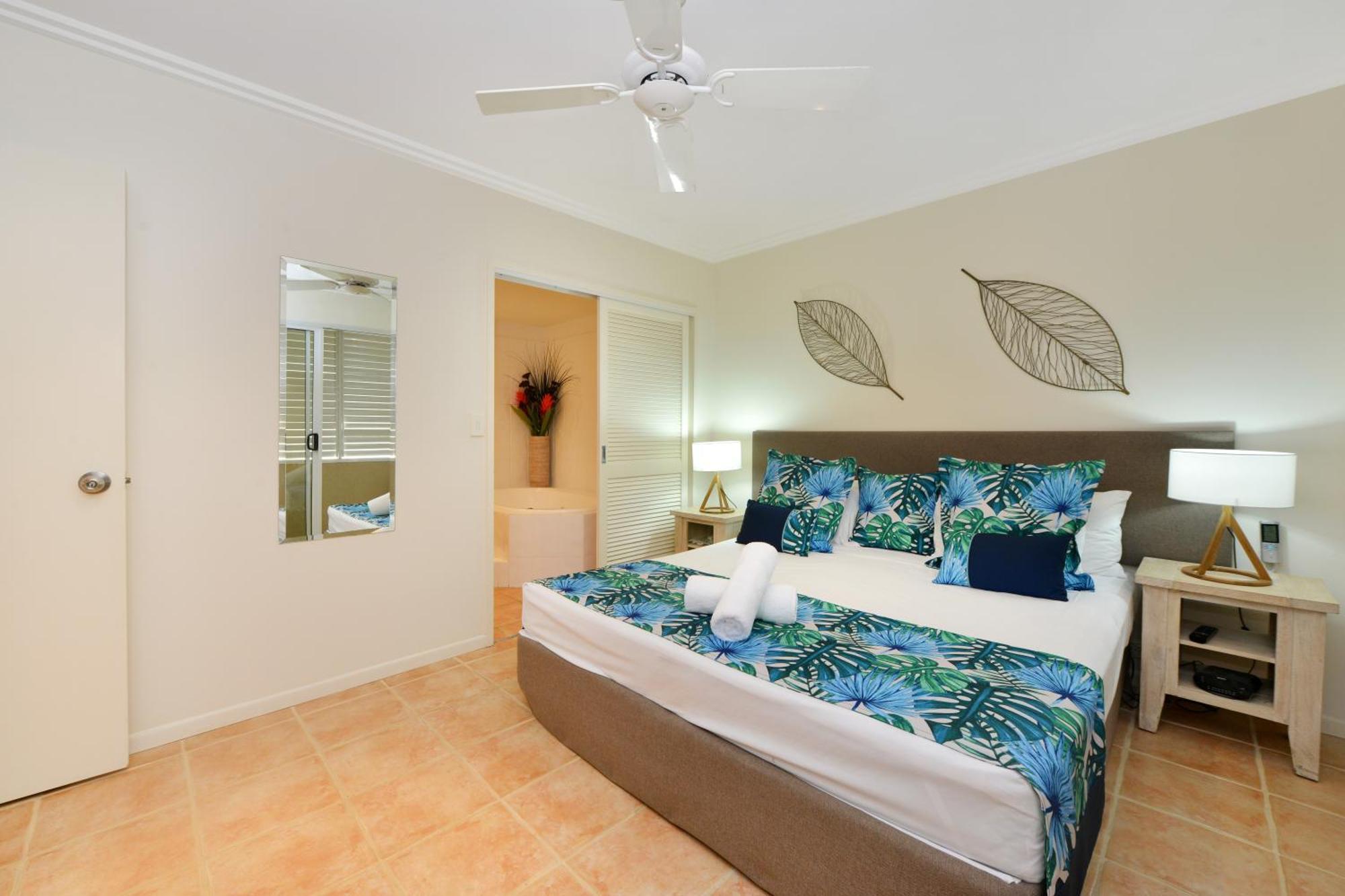 Cayman Resort Port Douglas