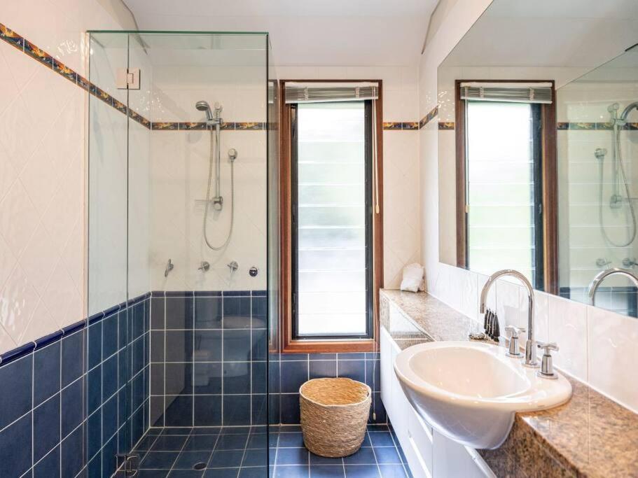25 Solander Boulevard - Seashells, * Port Douglas