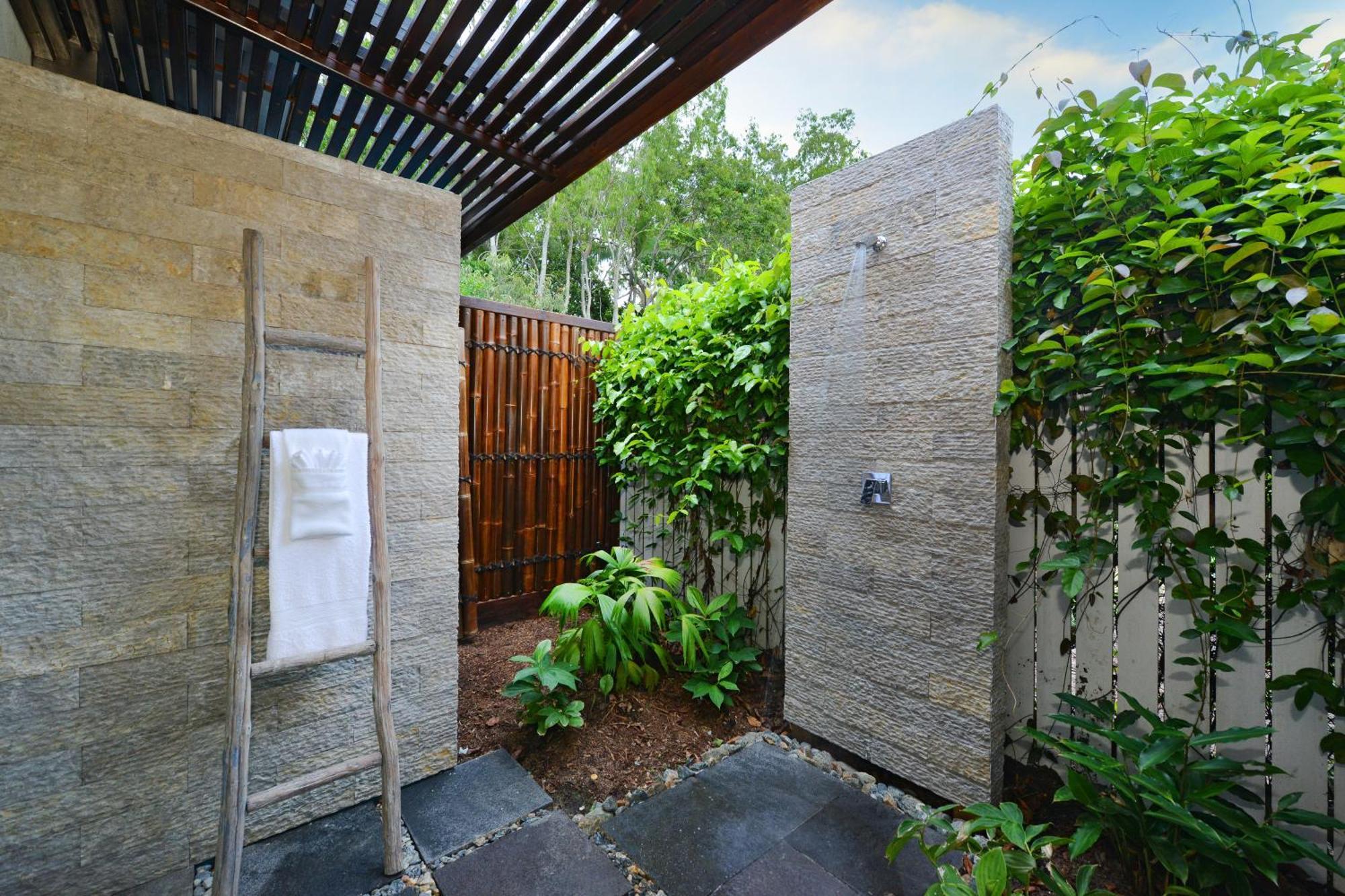 #2 Andrews - Port Douglas