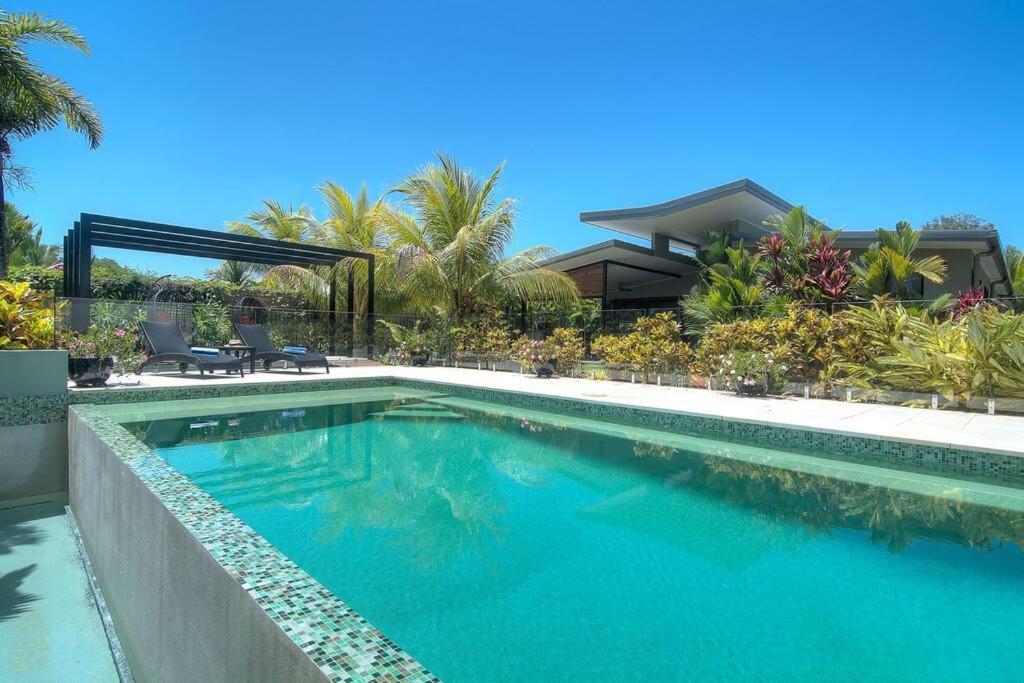 Holiday home Tranquility By The - Luxury Port Douglas