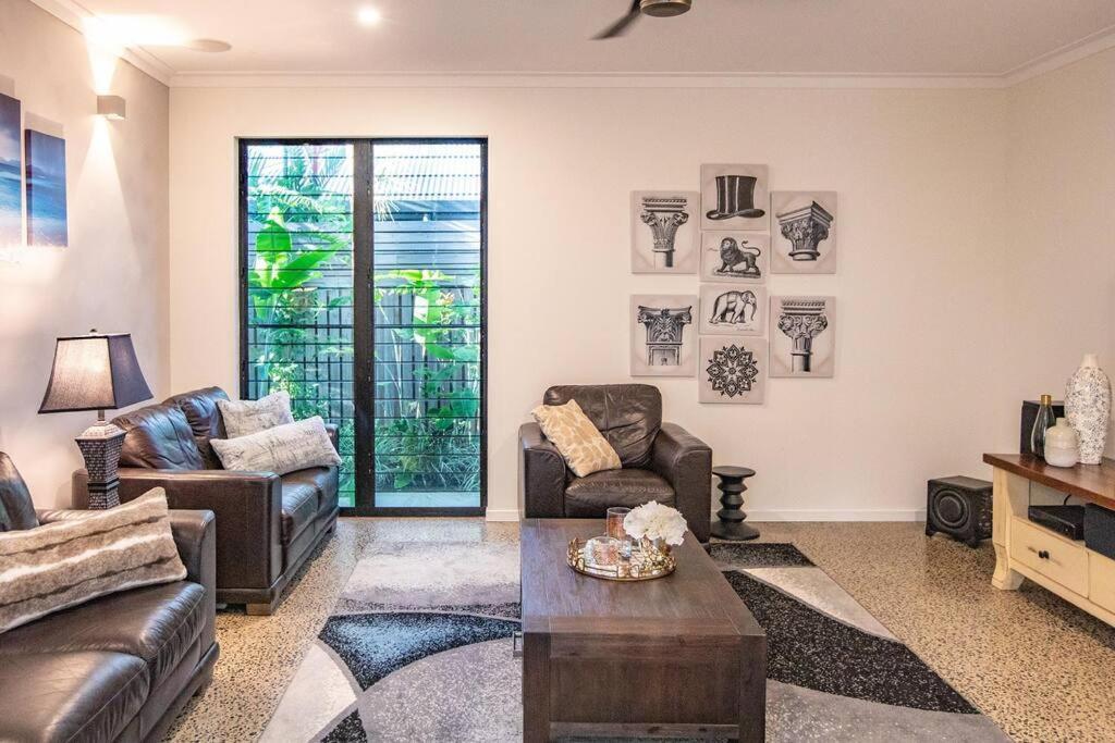 Tranquility By The - Luxury * Port Douglas