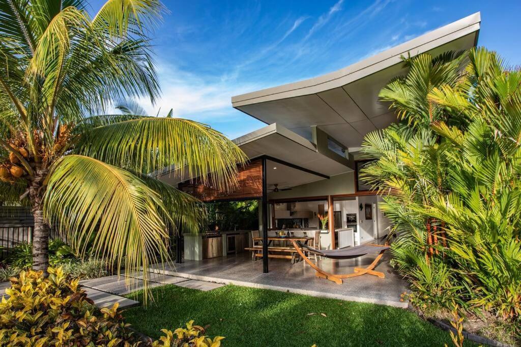 Holiday home Tranquility By The - Luxury *