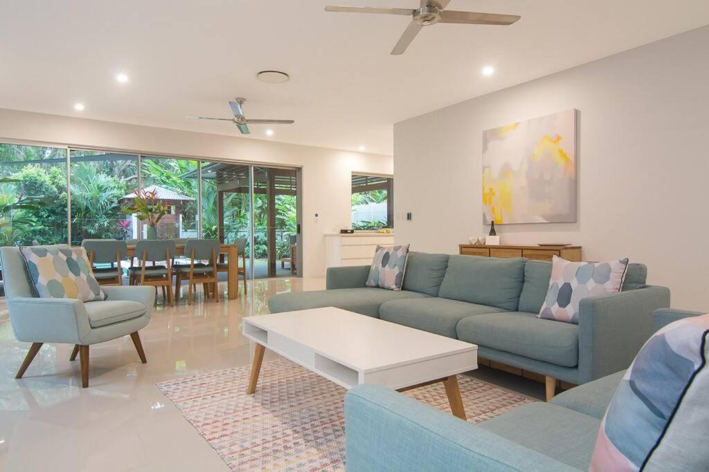 Iluka - Villa Port Douglas