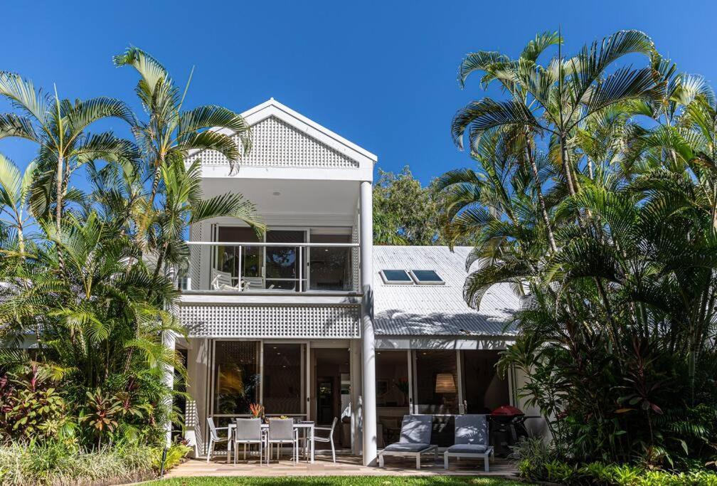 Mirage 433 - Beachfront * Port Douglas