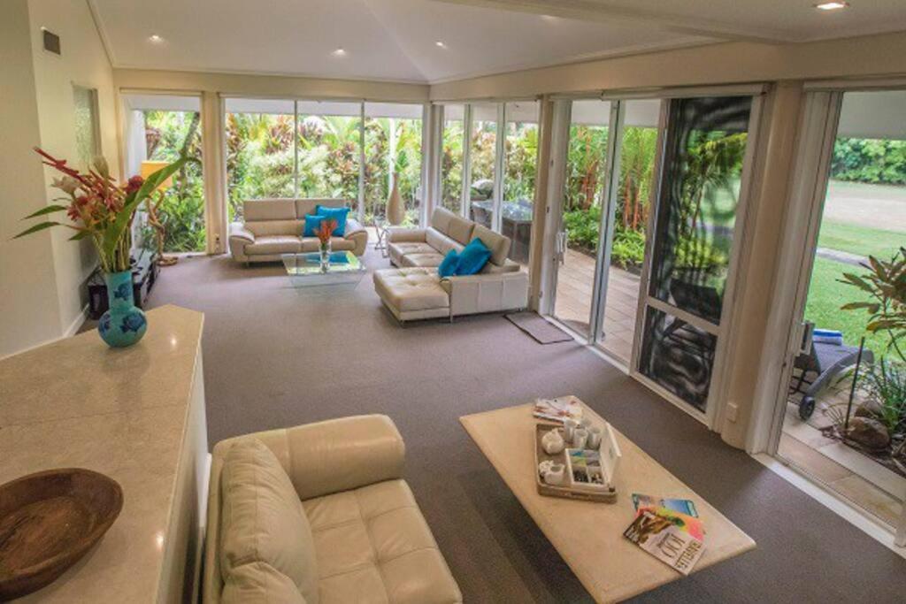 Mirage 408 Port Douglas