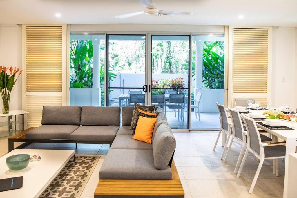 Del Mar - Beachfront Villa