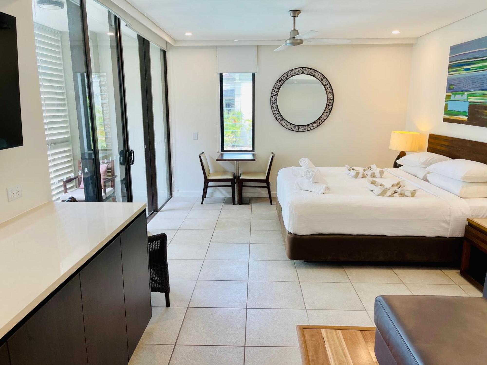 Luxury At Temple And 5* Port Douglas