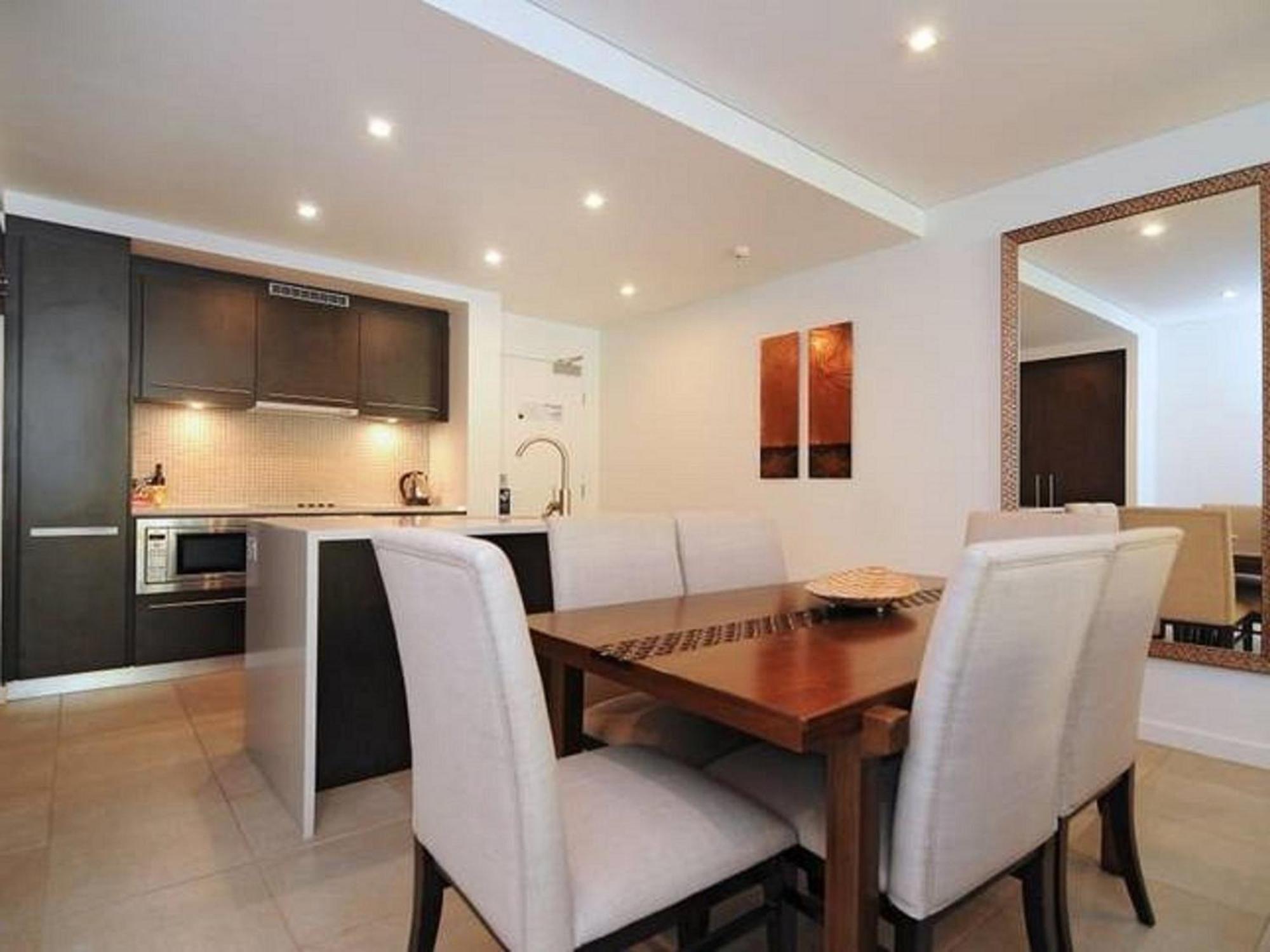 Resort Luxury At Temple And Port Douglas