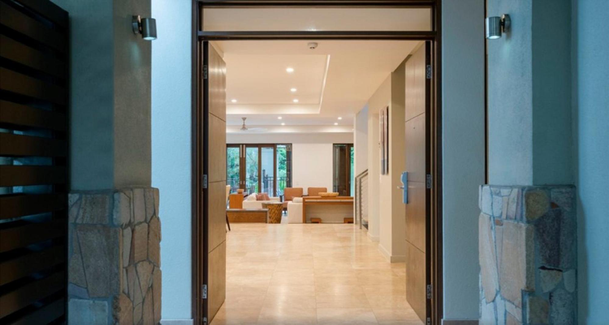 Luxury At Temple And Resort Port Douglas