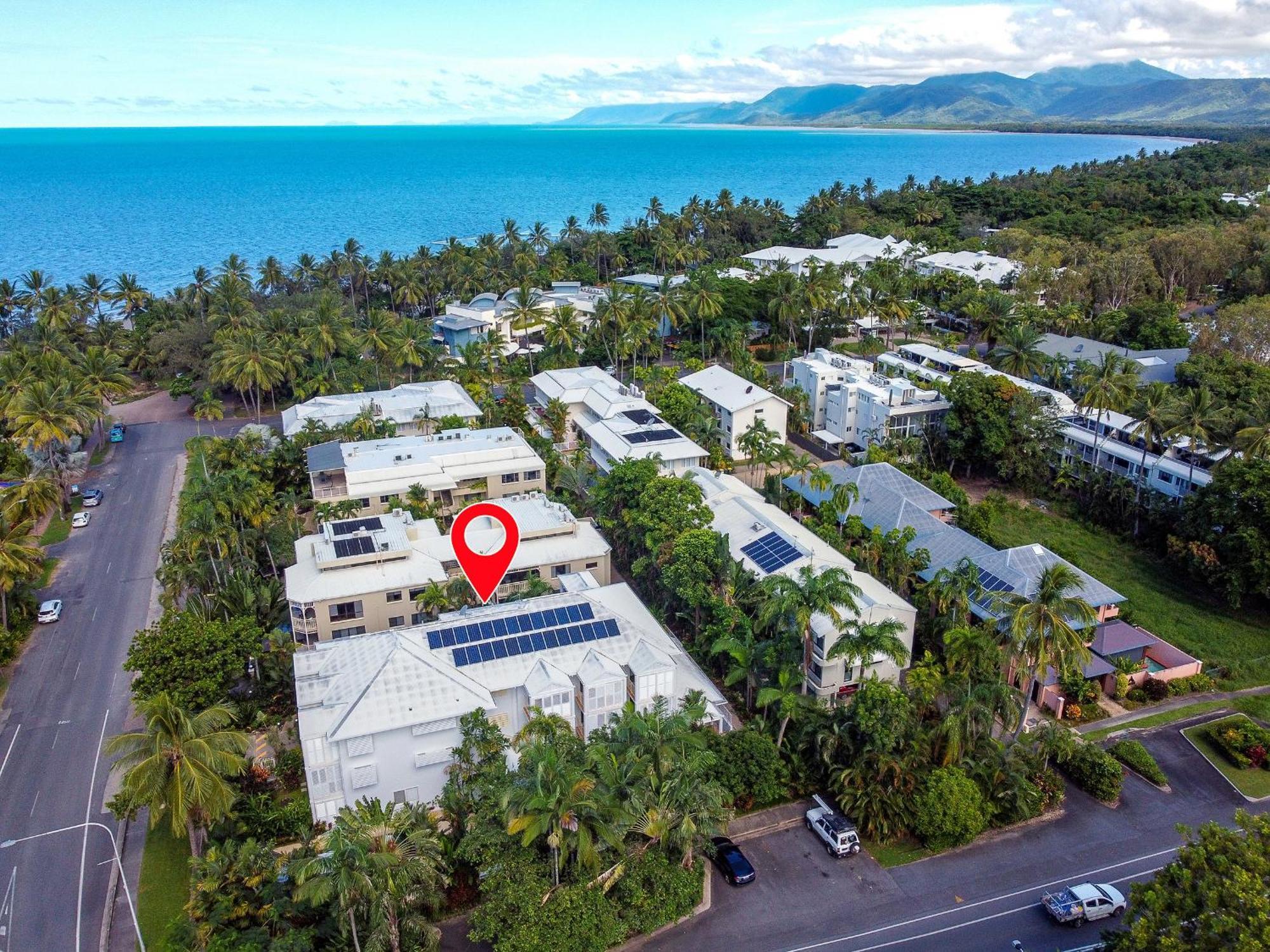 - Adults Only Oasis Aparthotel Port Douglas