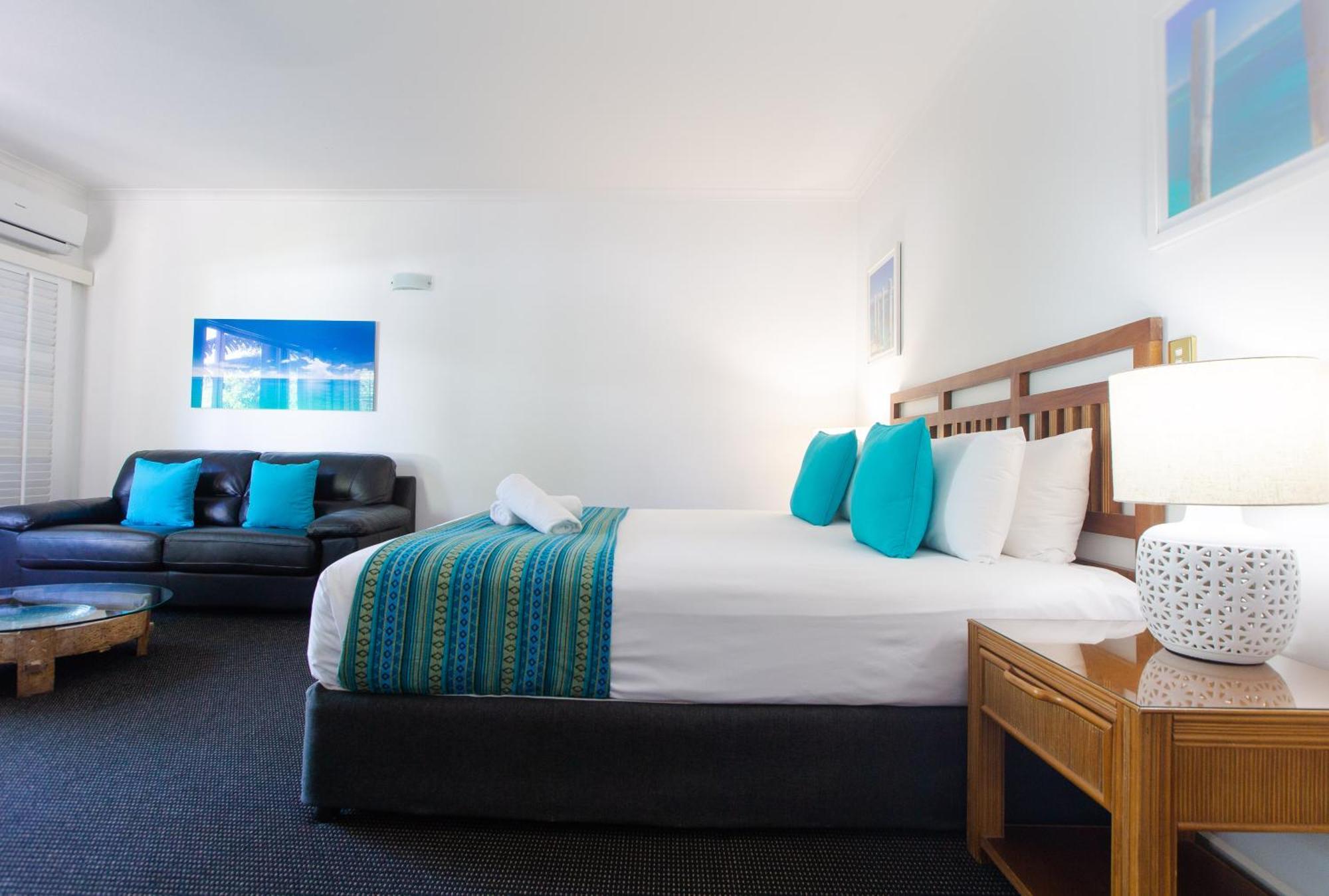 Resort Sonia's At Ramada Free Wifi