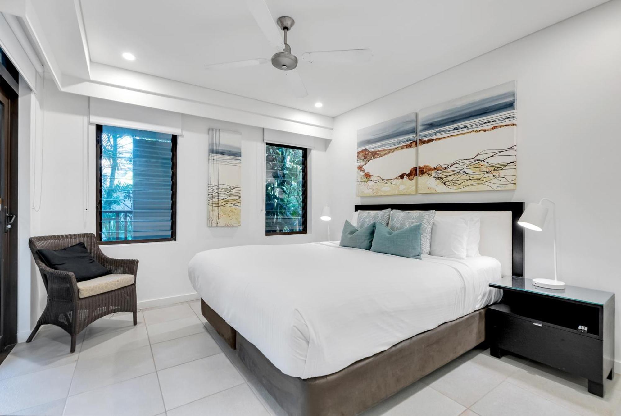 Swim-out Tropical Haven At Temple Apartment Port Douglas