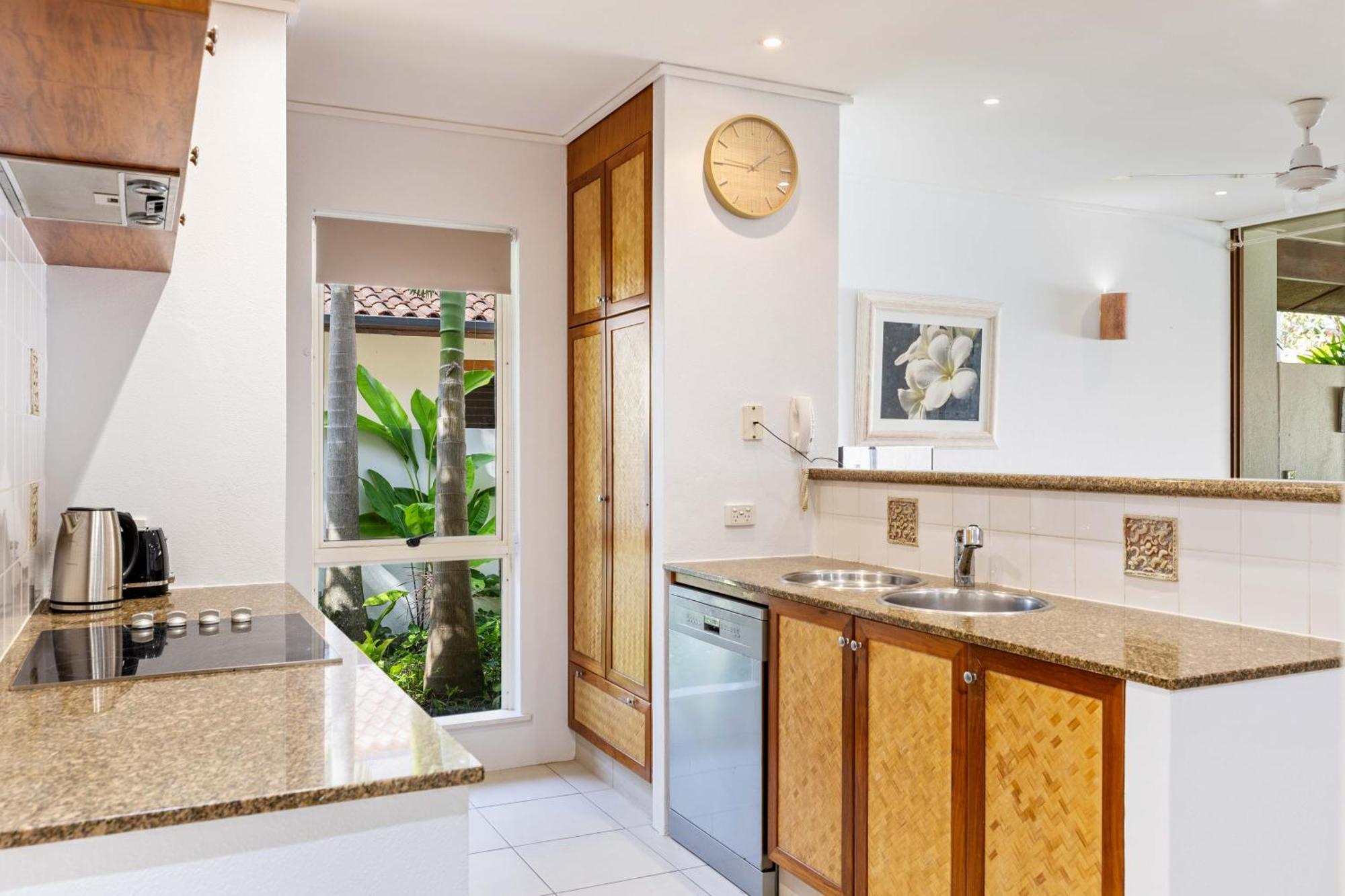 Surya Beachfront * Port Douglas