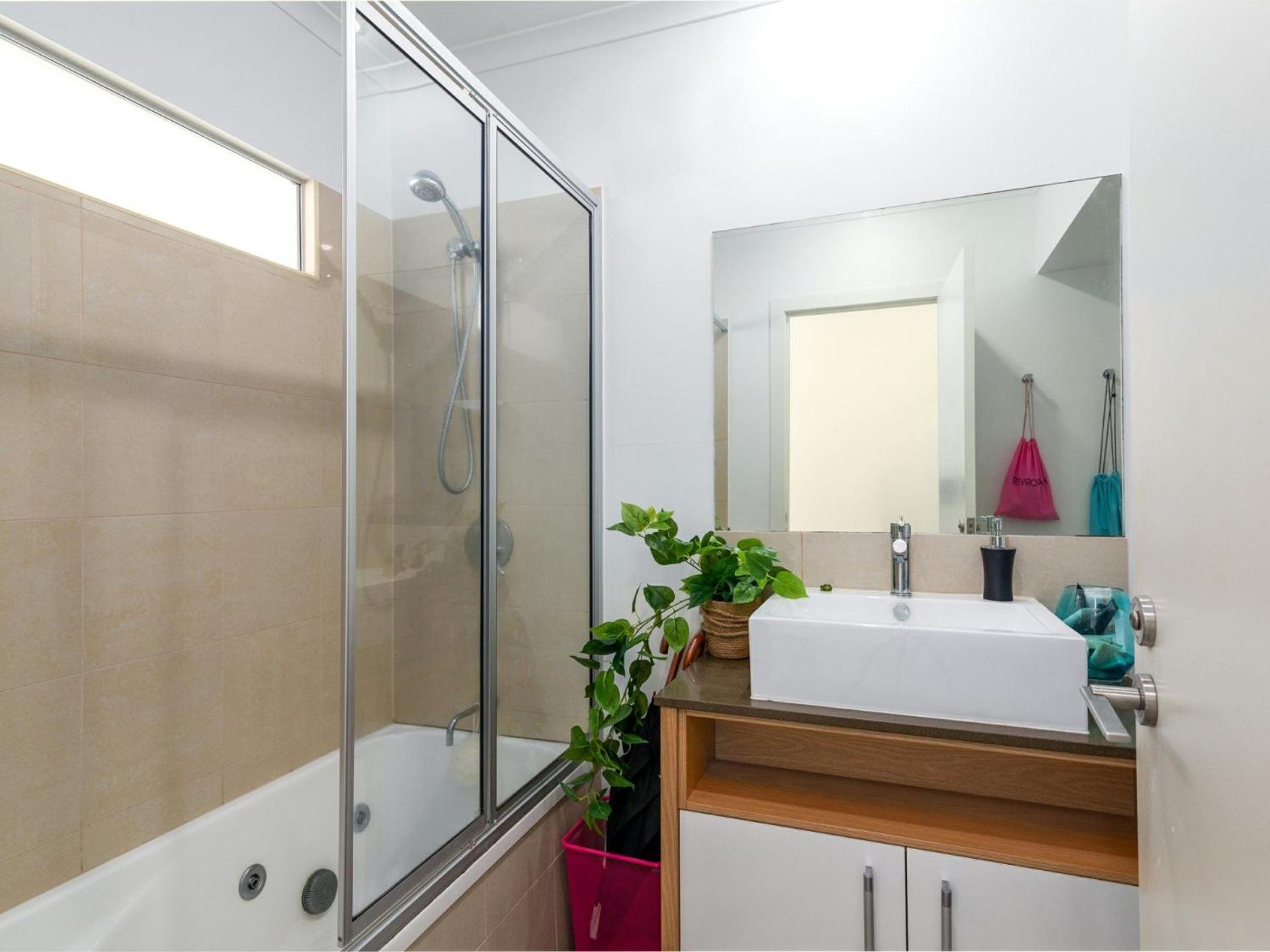 3202 Oaks Port Douglas