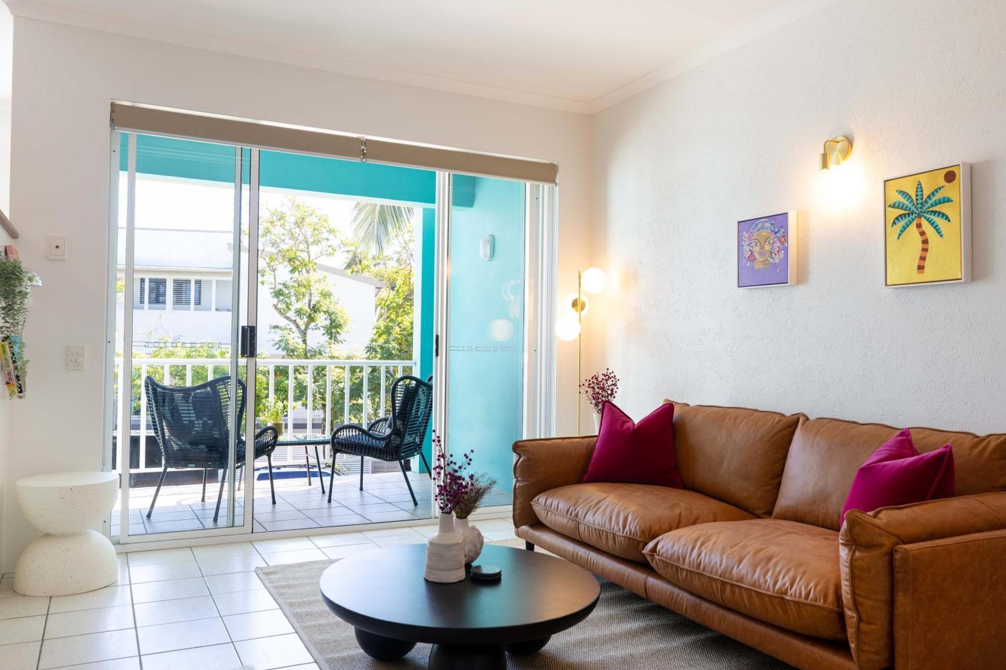 Casa Papaya Adults Only Apartment Port Douglas