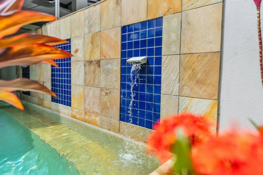Fresco Tropical: Private Pool Haven By Golf Course Apartment