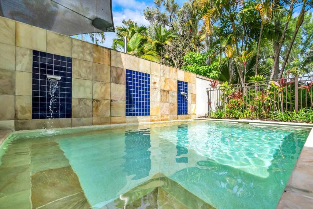 Apartment Fresco Tropical: Private Pool Haven By Golf Course Port Douglas