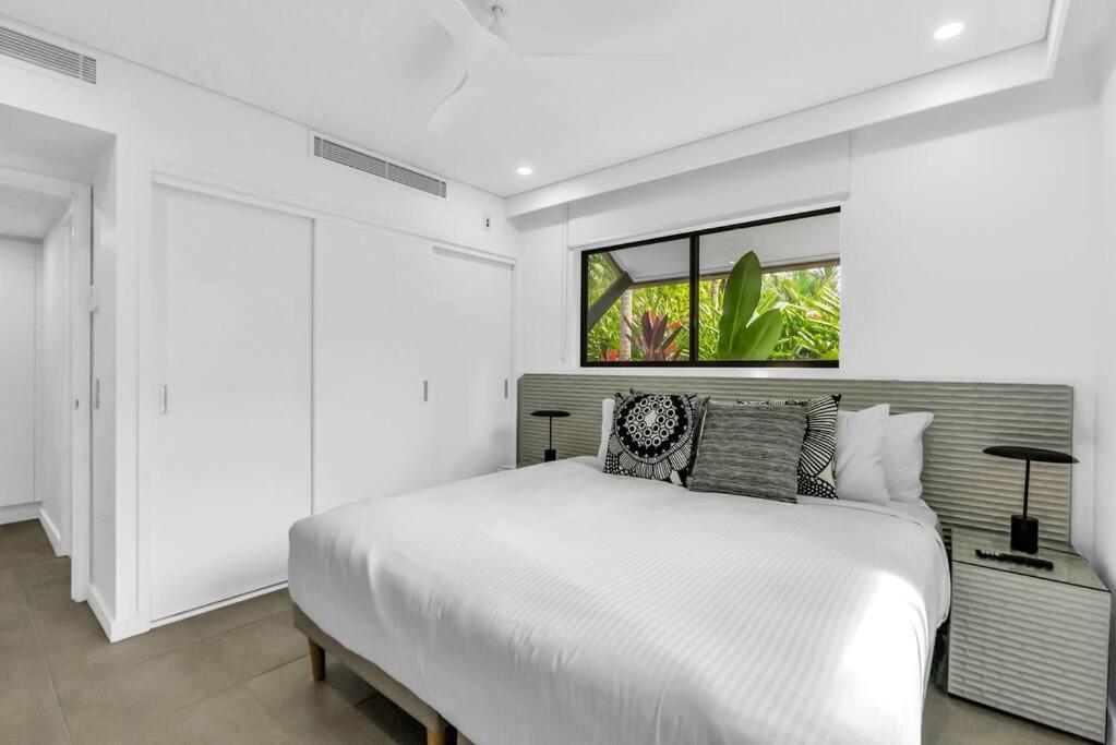 Apartment Fresco Tropical: Private Pool Haven By Golf Course