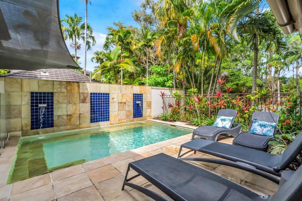 Fresco Tropical: Private Pool Haven By Golf Course