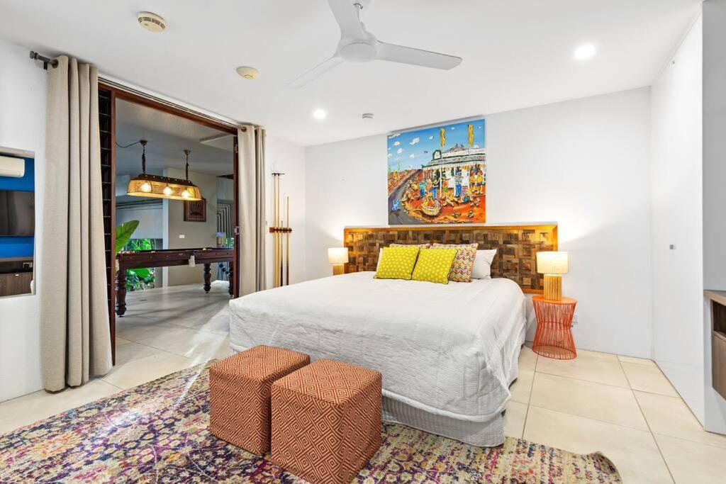 One On Villa Port Douglas