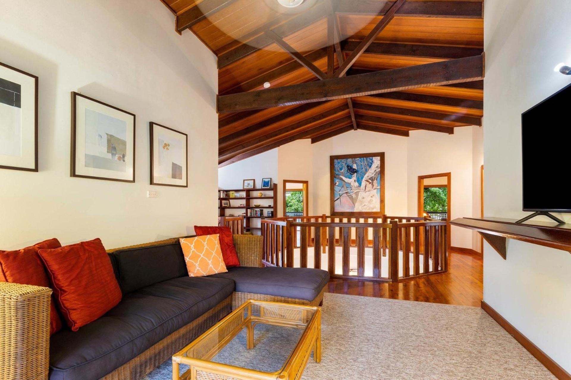 23 Solander Boulevard - Family By The Holiday home