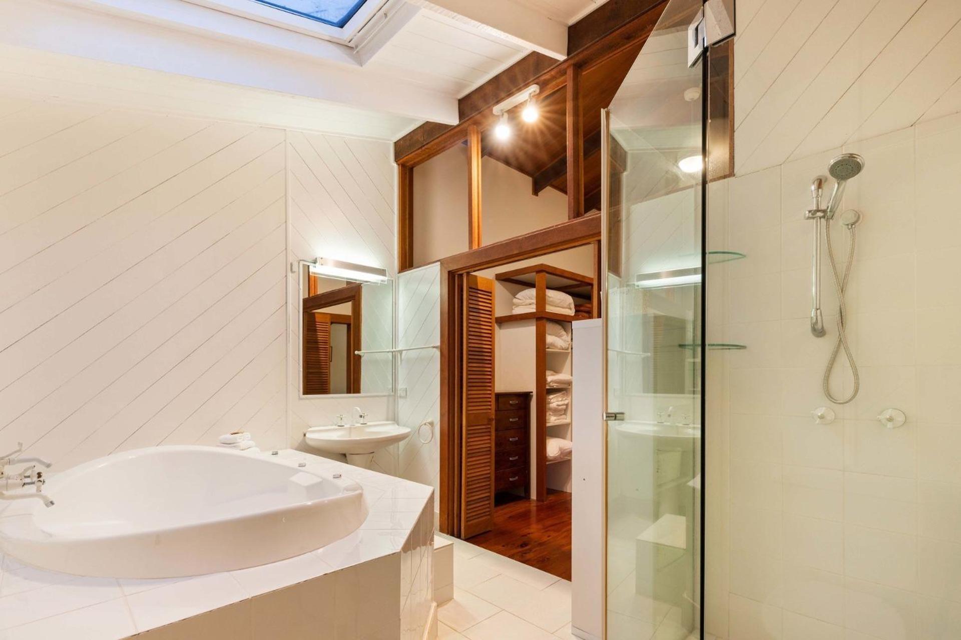 23 Solander Boulevard - Family By The Holiday home
