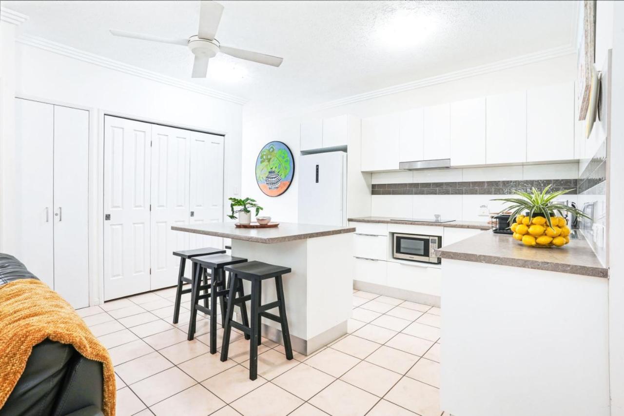 Apartment 12 Plaza *