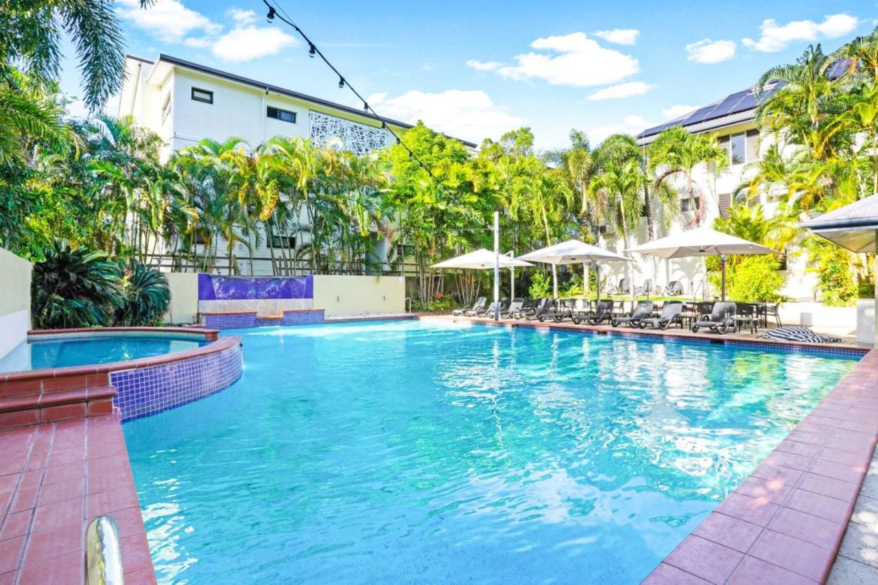 Apartment 12 Plaza Port Douglas